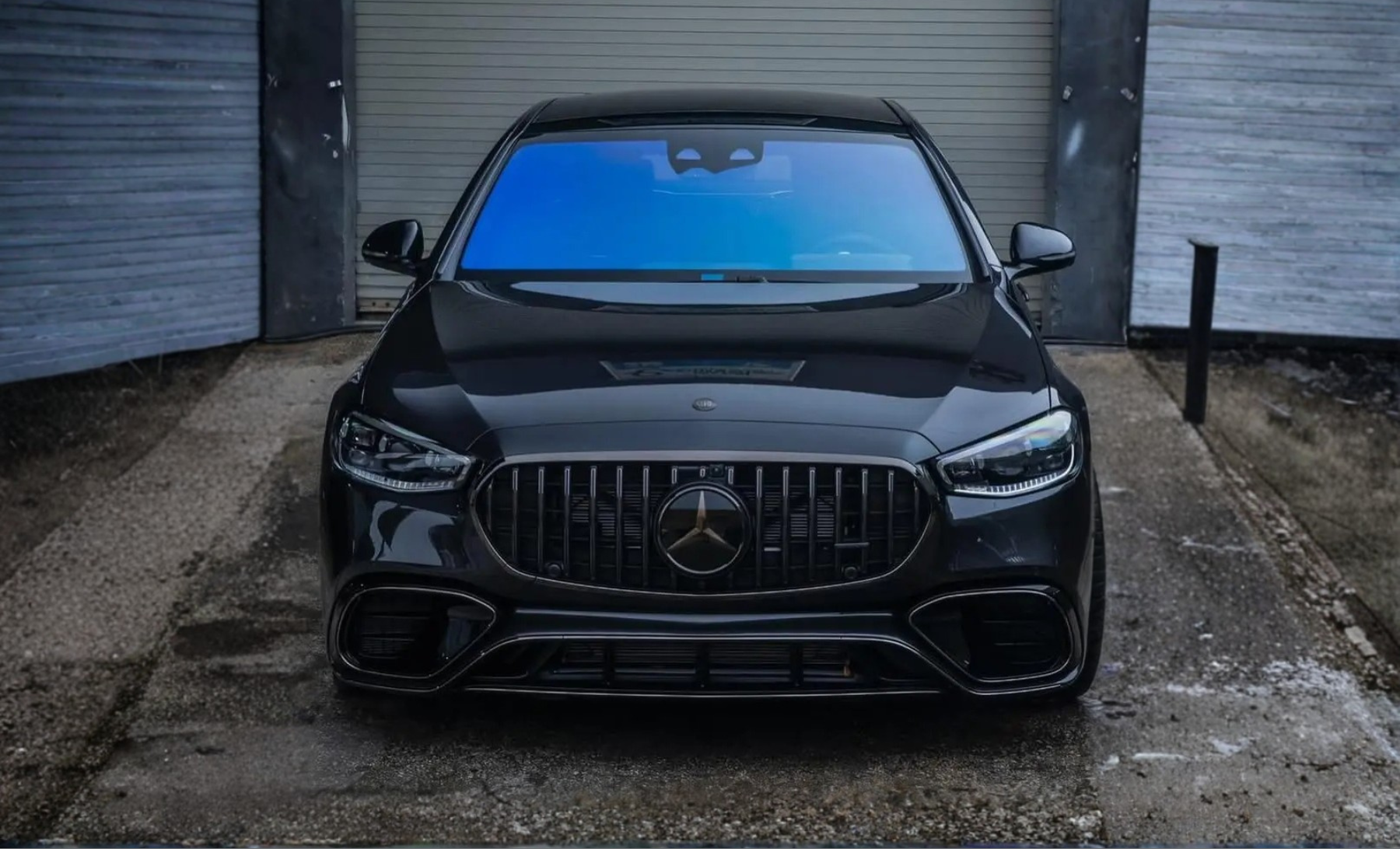 Mercedes-Benz S63 AMG E Performance